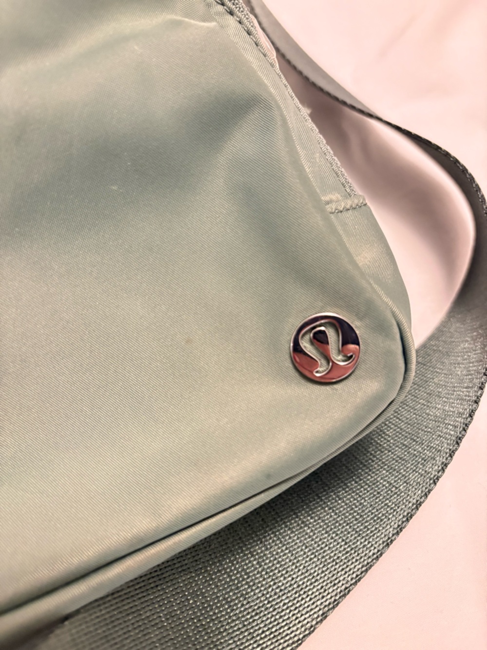 lululemon athletica Olive Green Crossbody Sling Pack - Picture 3 of 6